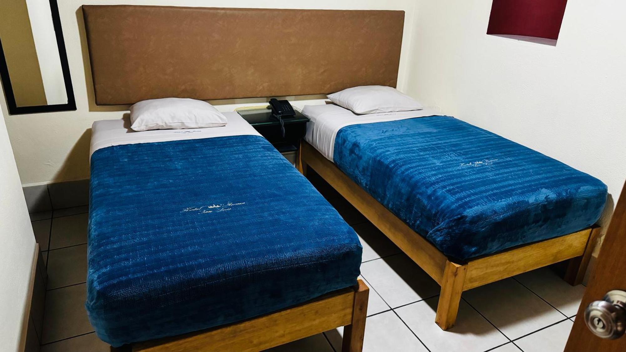 Hotel 1973 San Luis Potosi Bagian luar foto