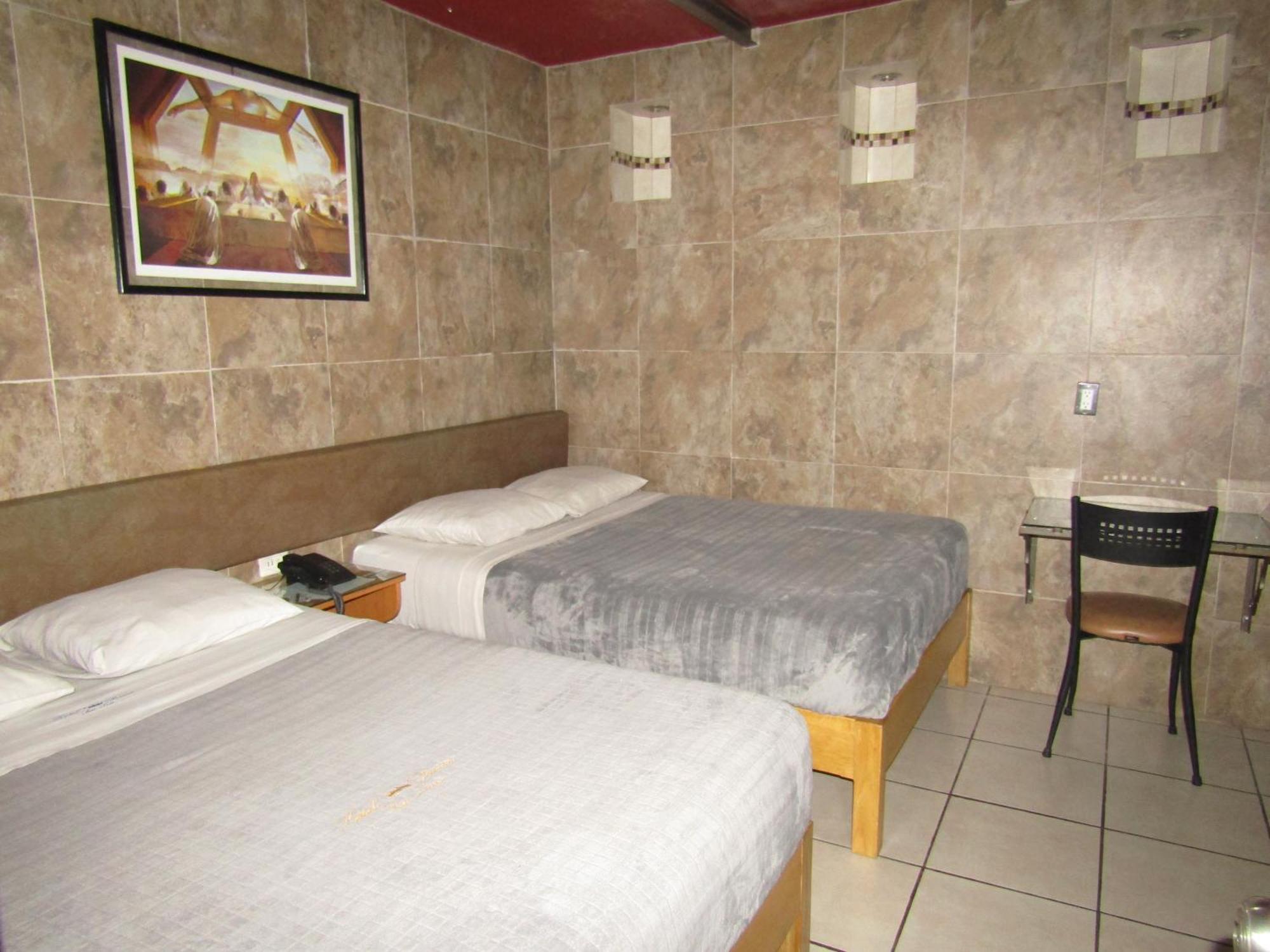 Hotel 1973 San Luis Potosi Bagian luar foto